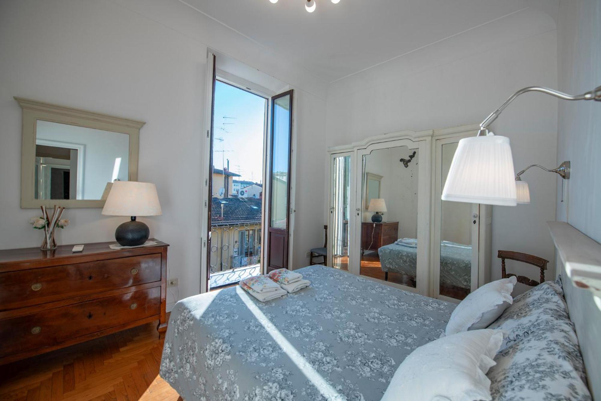 Romantic And Charming Apartments 佛罗伦萨 外观 照片